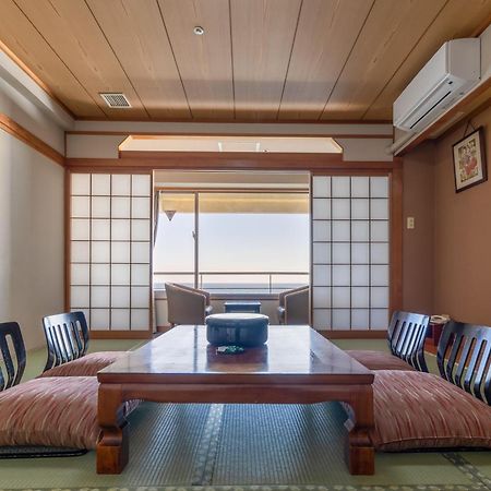 34m² studio Appartement, met 1 privé badkamer in Higashiizu Buitenkant foto