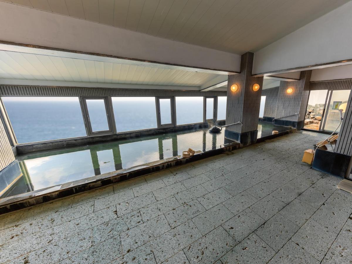 34m² studio Appartement, met 1 privé badkamer in Higashiizu Buitenkant foto