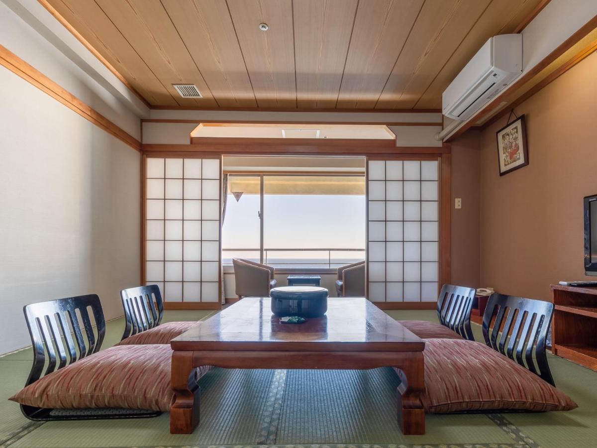 34m² studio Appartement, met 1 privé badkamer in Higashiizu Buitenkant foto